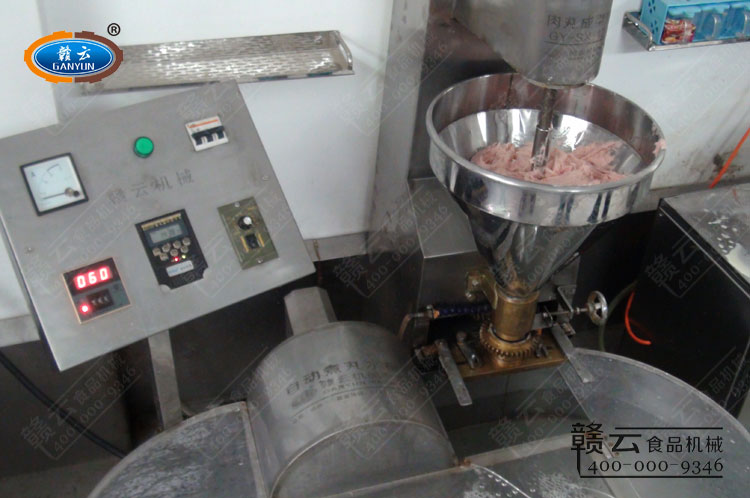 實(shí)心豬肉丸的成型和熟化